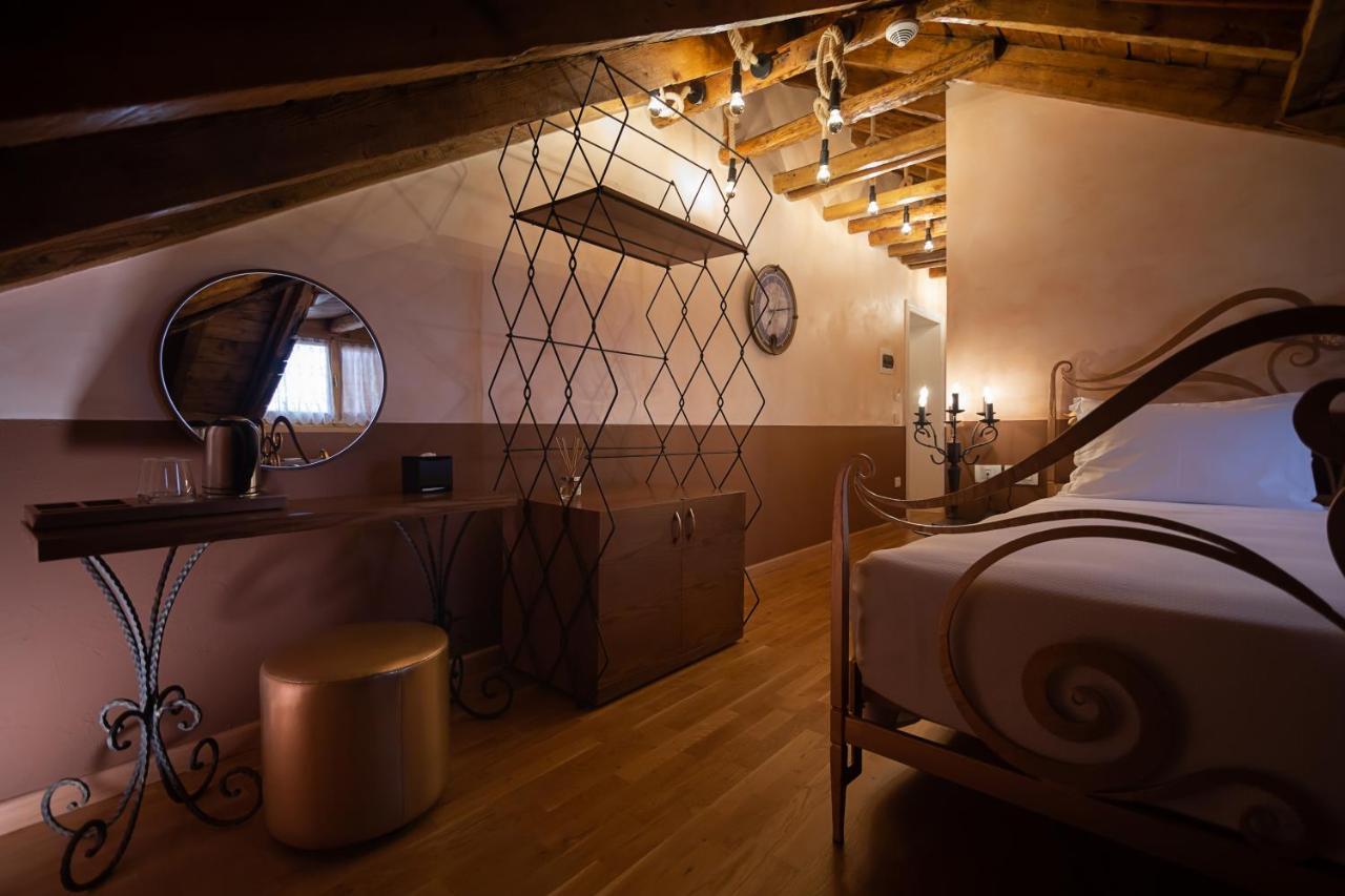 Tresor Art Boutique Hotel Корча Екстер'єр фото