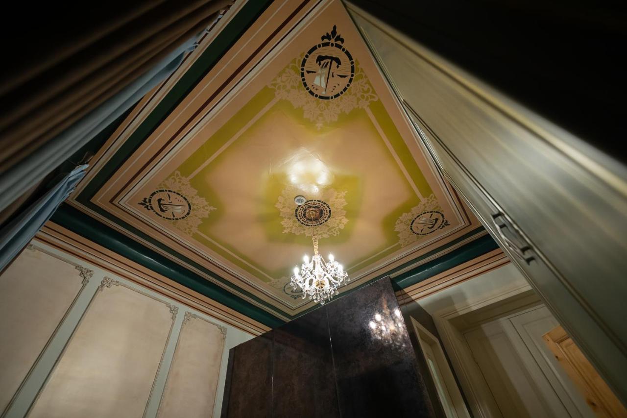 Tresor Art Boutique Hotel Корча Екстер'єр фото