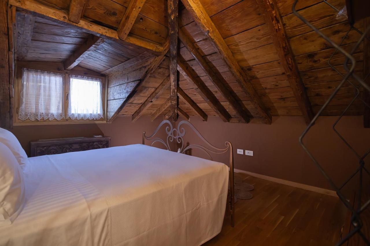 Tresor Art Boutique Hotel Корча Екстер'єр фото