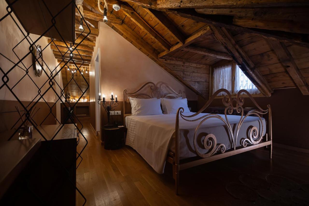 Tresor Art Boutique Hotel Корча Екстер'єр фото
