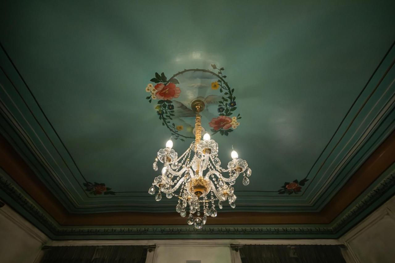 Tresor Art Boutique Hotel Корча Екстер'єр фото