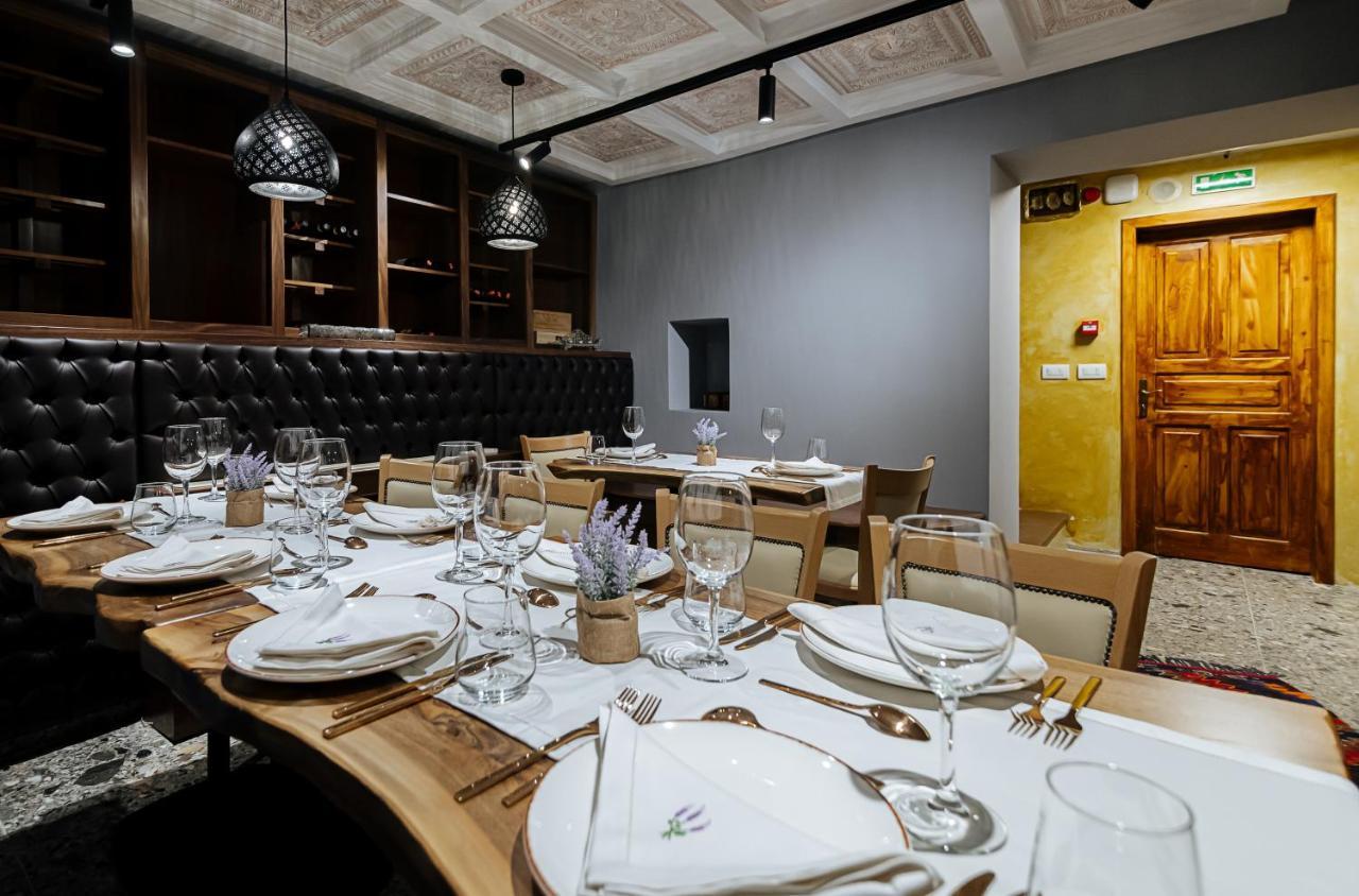 Tresor Art Boutique Hotel Корча Екстер'єр фото