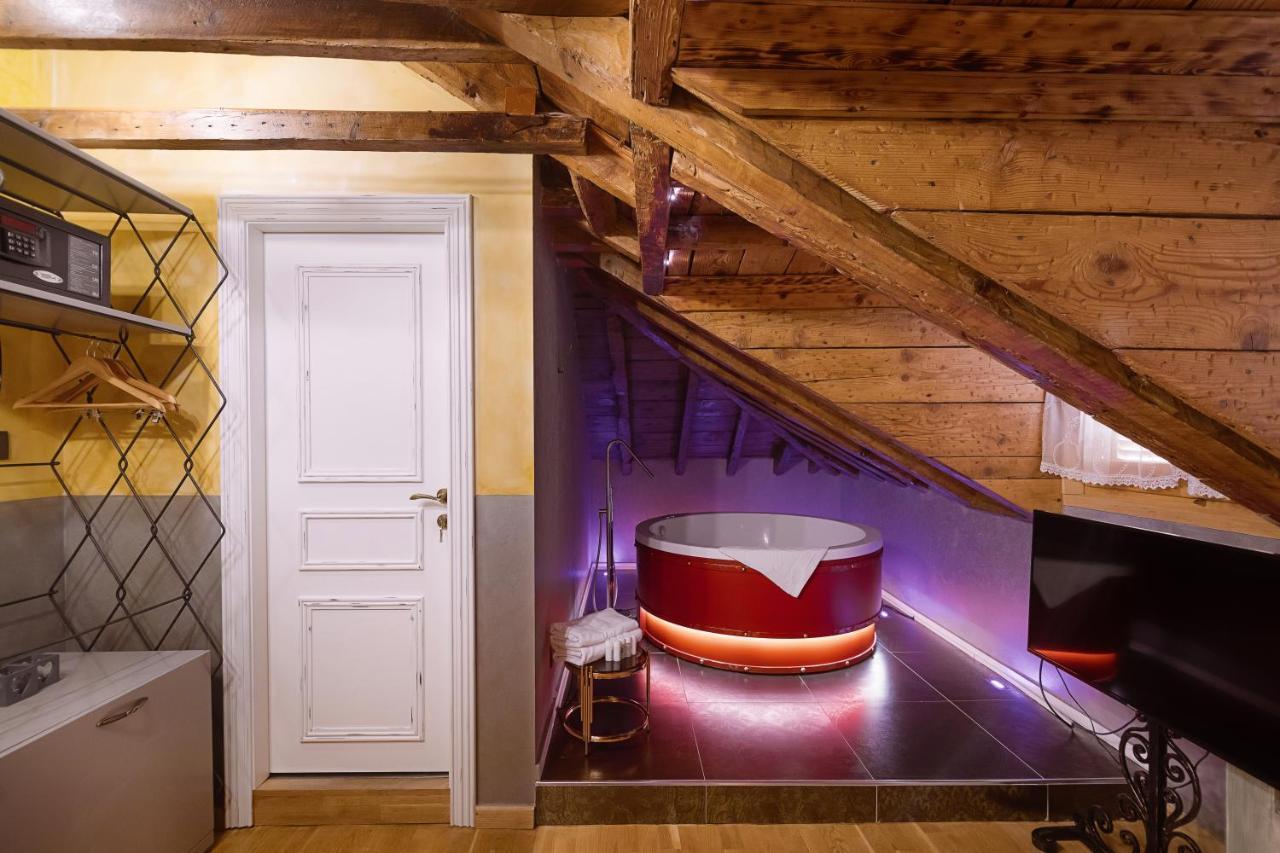 Tresor Art Boutique Hotel Корча Екстер'єр фото