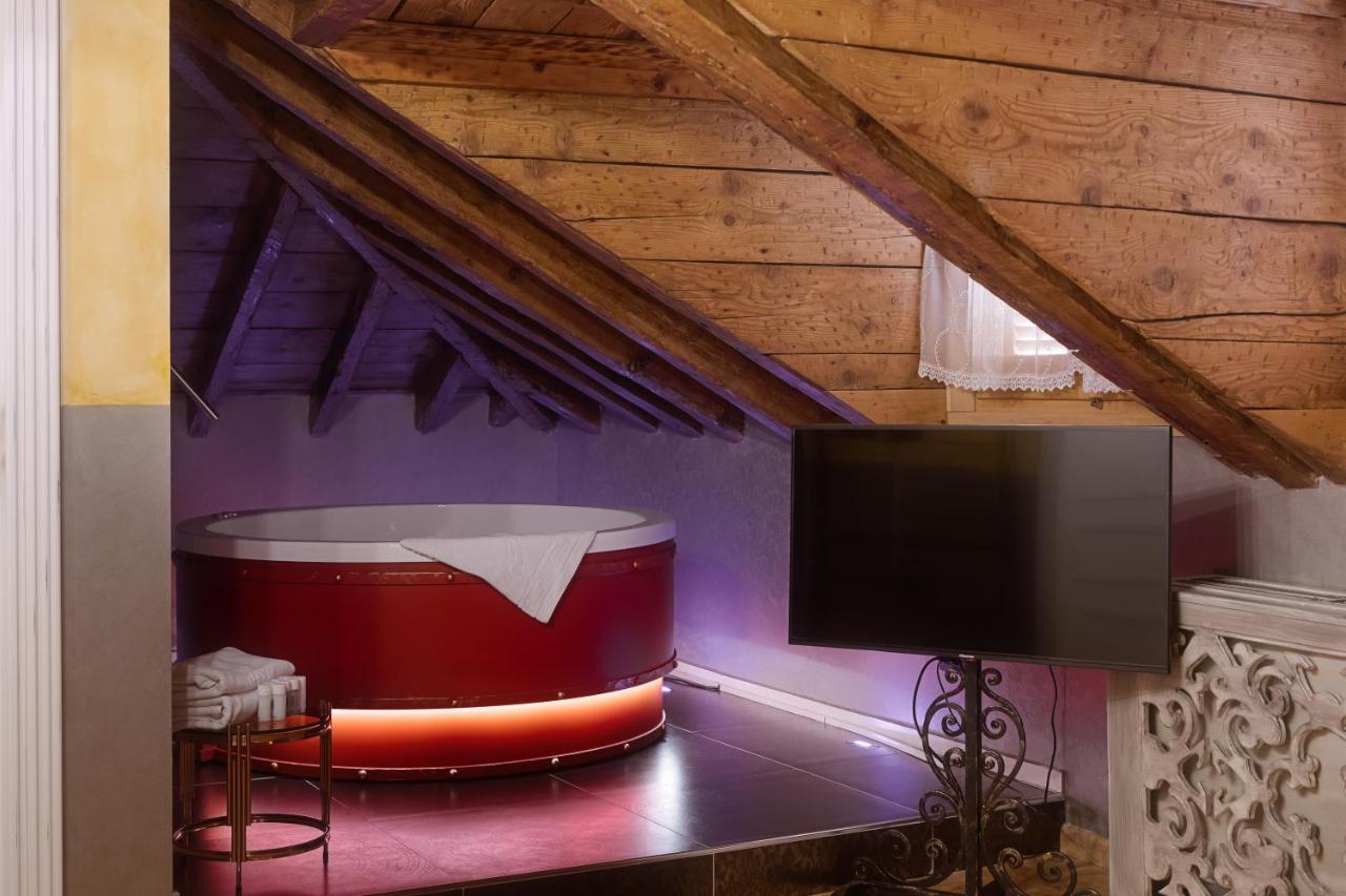 Tresor Art Boutique Hotel Корча Екстер'єр фото